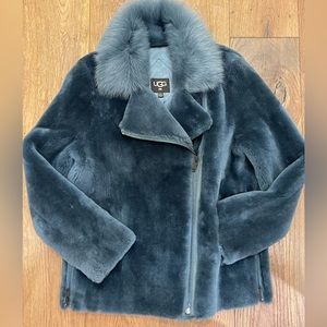 UGG Nadine Short Shearling Coat Size Small